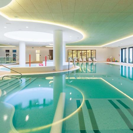 Apartament Prestige Z Dostepem Do Basenow,Strefy Saun,Jacuzzi - Pinea Apartments Pobierowo-Sannel Apartments For Rent Esterno foto