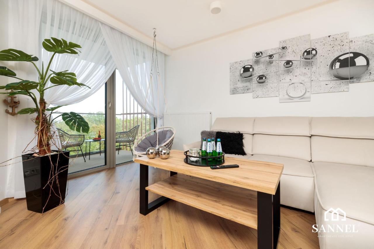 Apartament Prestige Z Dostepem Do Basenow,Strefy Saun,Jacuzzi - Pinea Apartments Pobierowo-Sannel Apartments For Rent Esterno foto