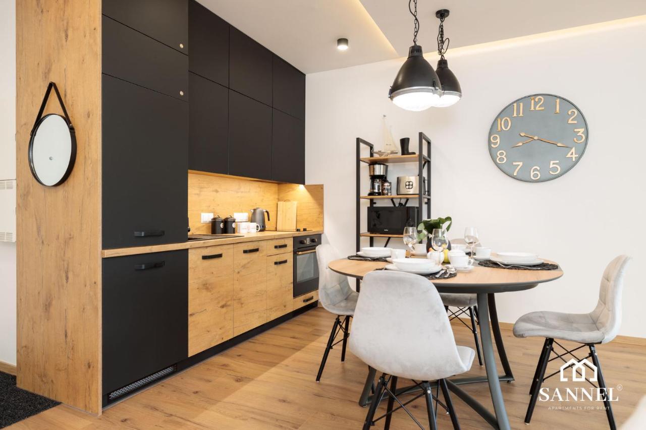 Apartament Prestige Z Dostepem Do Basenow,Strefy Saun,Jacuzzi - Pinea Apartments Pobierowo-Sannel Apartments For Rent Esterno foto