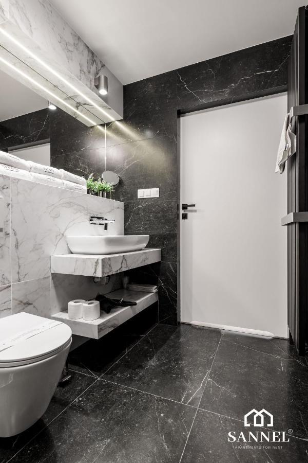 Apartament Prestige Z Dostepem Do Basenow,Strefy Saun,Jacuzzi - Pinea Apartments Pobierowo-Sannel Apartments For Rent Esterno foto