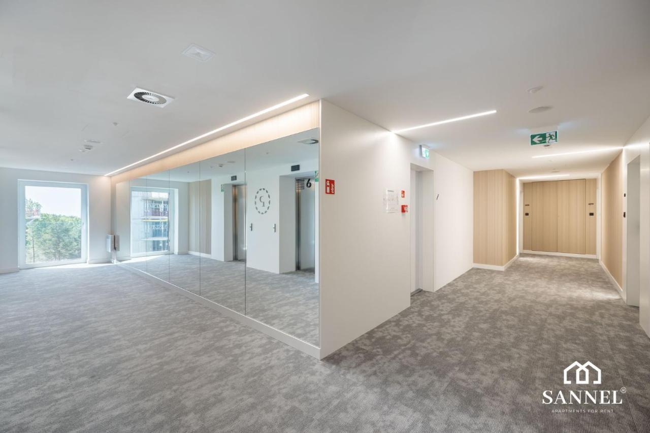 Apartament Prestige Z Dostepem Do Basenow,Strefy Saun,Jacuzzi - Pinea Apartments Pobierowo-Sannel Apartments For Rent Esterno foto